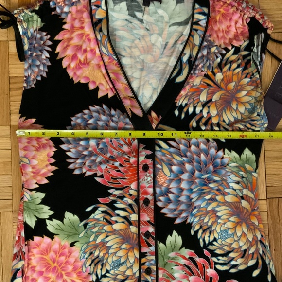 Hale Bob Lucia Floral Top Printed Blouse Tank Button Up Bold Flower Shirt NWOT - Picture 6 of 6